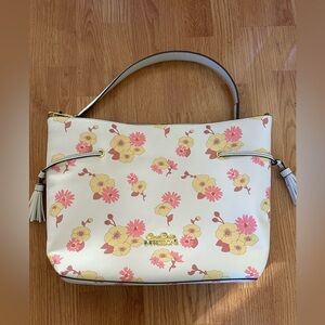 Floral Shoulder Bag in Cream